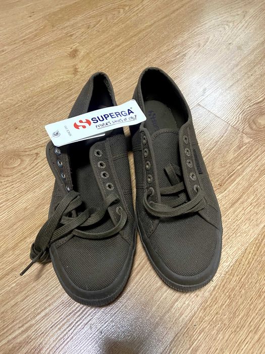 Мъжки сникърси Superga 42,5 номер НОВИ!