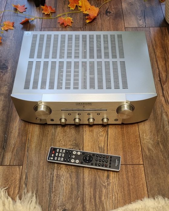 Marantz PM 7004 High End amplifier