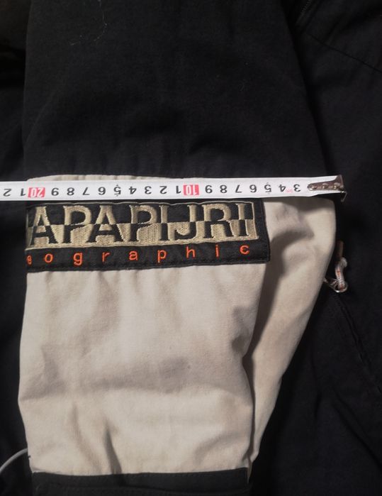 Яке Napapijri geographic