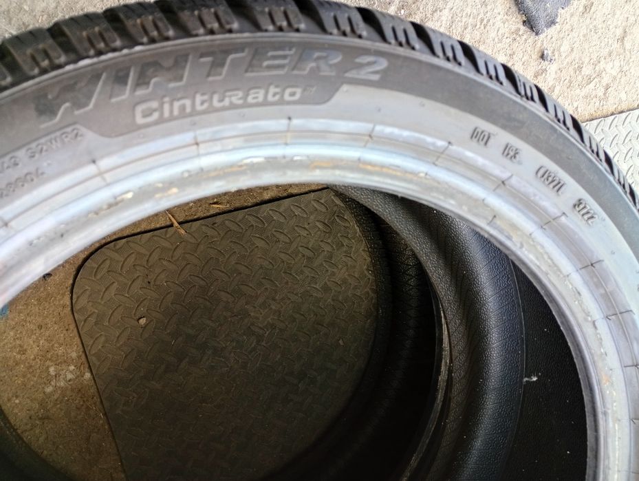 Топ състояние 2бр.225/45/17 Pirelli WS2 dot3922