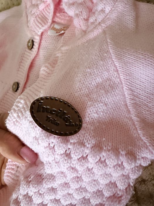 Продам детский комбинезон на весну