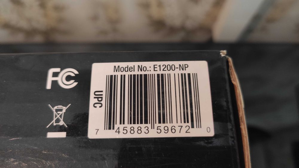 Роутер Linksys (Cisco) E1200