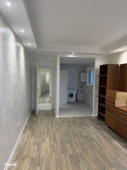 Vand apartament 3 camere Cosmopolis