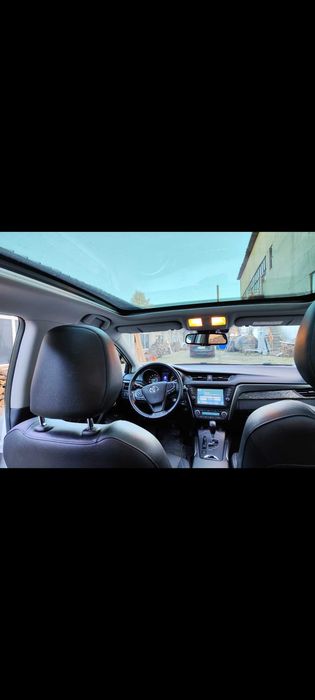 Toyota Avensis 1,8 full екстри
