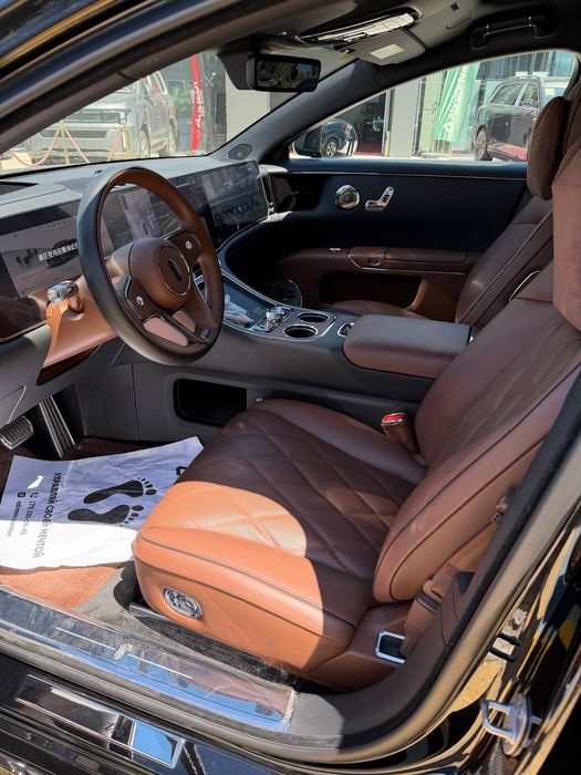 Maextro S800 REEV Executive 3-моторный. Mercedes benz. O'rniga.