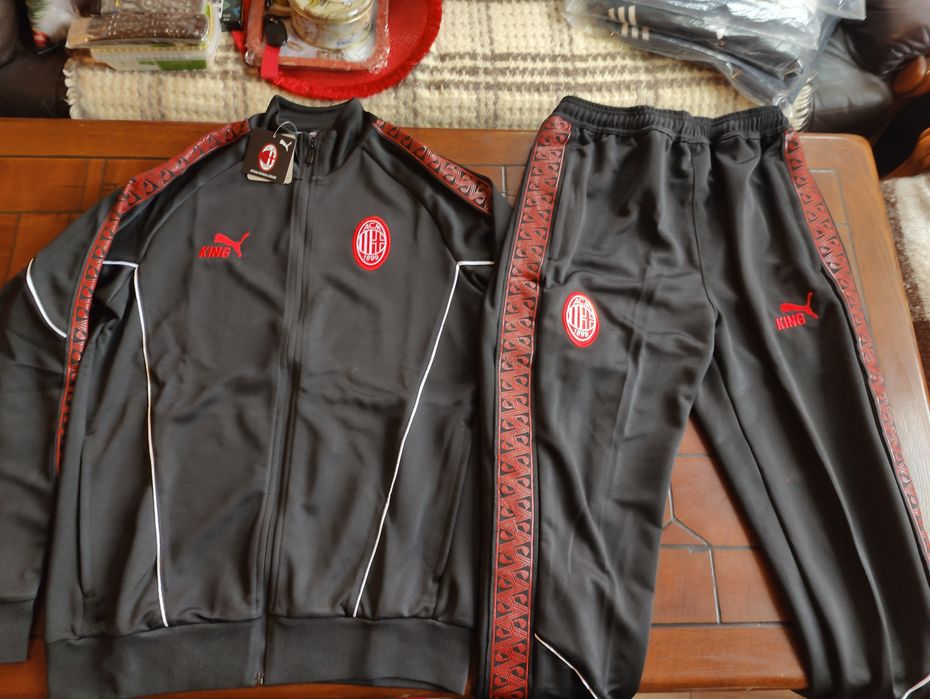 Тренировъчен футболен екип FC Milan King Anthem сезон 25/26