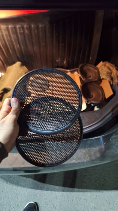 Nexia 3 radnoy kalonkalari oldi va orqa komplekt