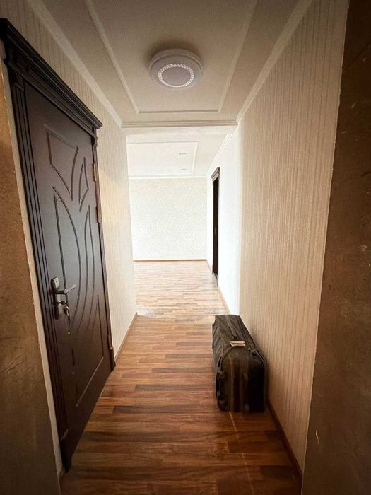 Ак Тепа 2/4/4 Балкон 2 на 6 Кирпичный дом в отличном состоянии Теплая