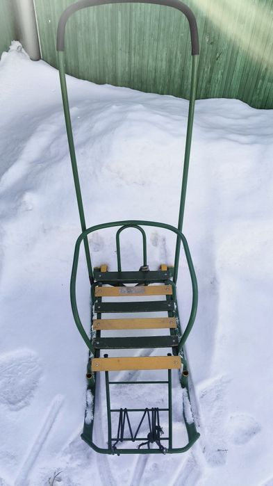 Продам санки детские