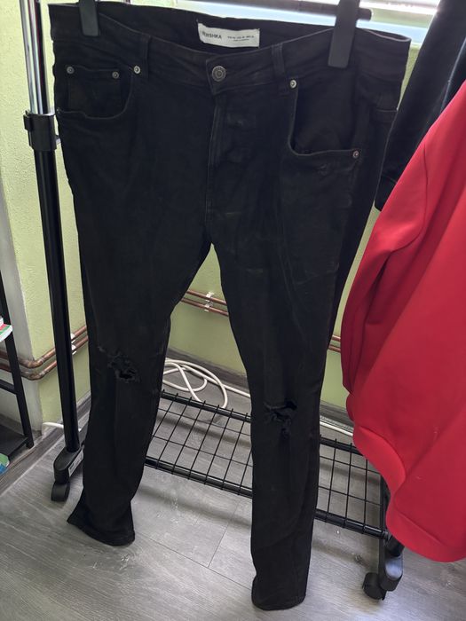 blugi negri skinny Bershka