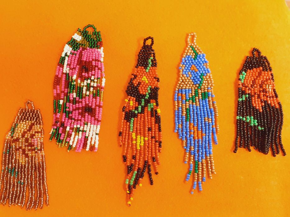 Украшения из бисера, подарки любимым