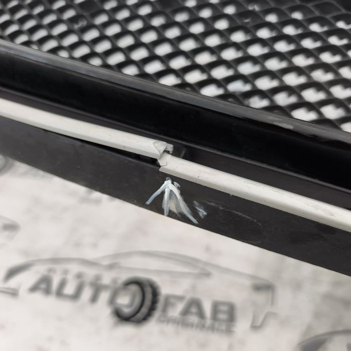 Bara fata Mercedes C-class W205 Facelift an 2018-2019-2020-2021
