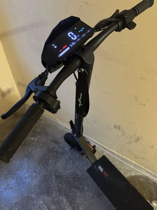 Trotineta electrica myra inca in garantie