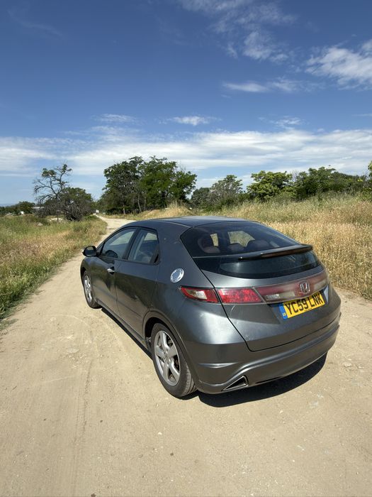 Honda Civic 8gen 2.2 140кс