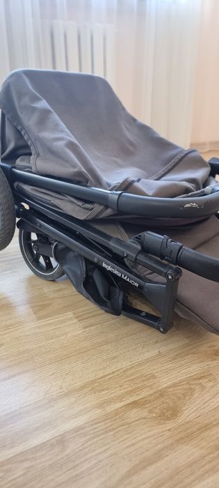 Продам коляску Inglesina Maior