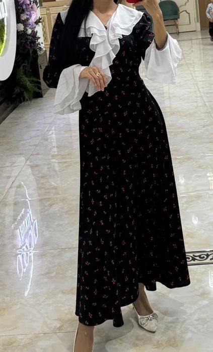 Женская платье срочно сатылады