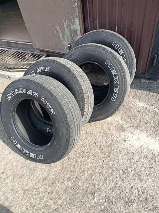 Шины летние 16 235/75