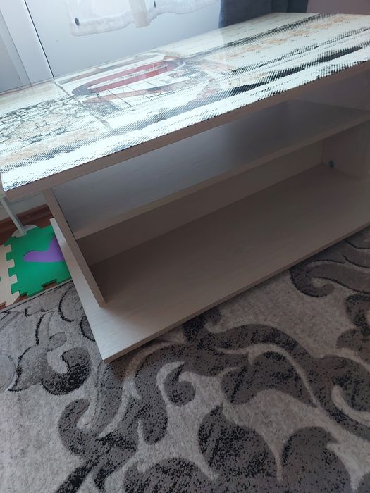 Masa de cafea cu roții