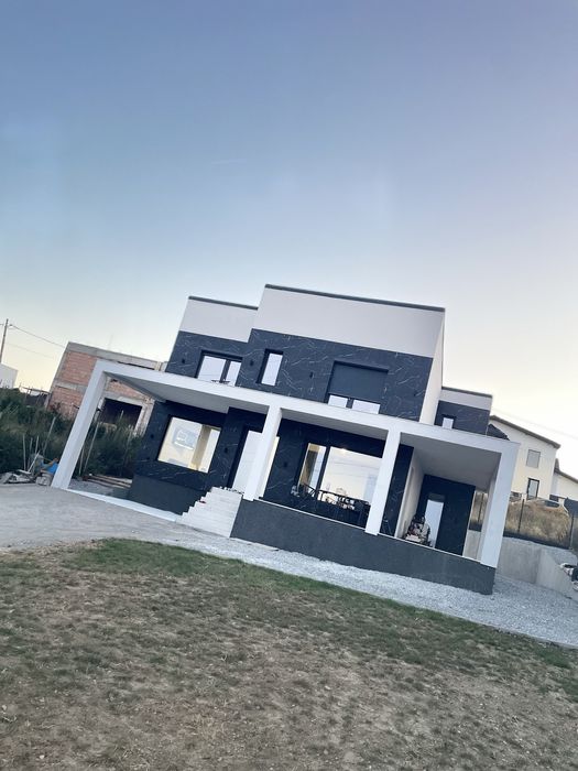 Casa nou construita de vanzare, proprietate premium, utilata/mobilata NU SE ADAUGA TVA LA PRETUL DE VANZARE