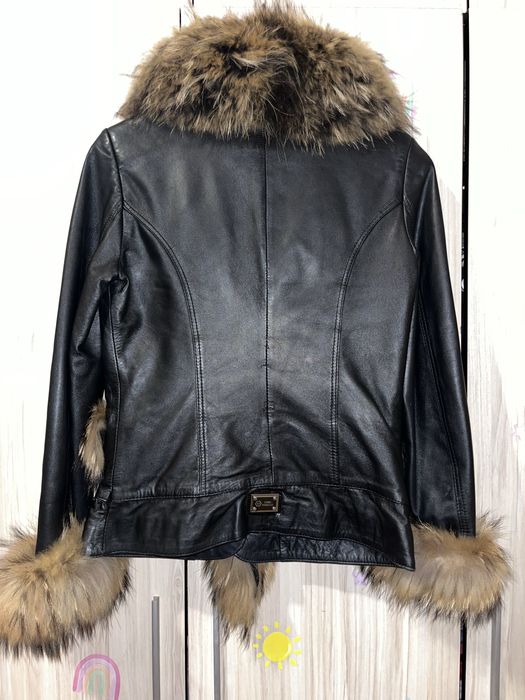 Дамско яке естествена кожа и яка от лисица