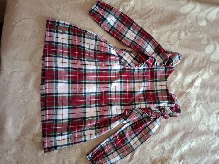 Дрехи за момиче на 4-5 години