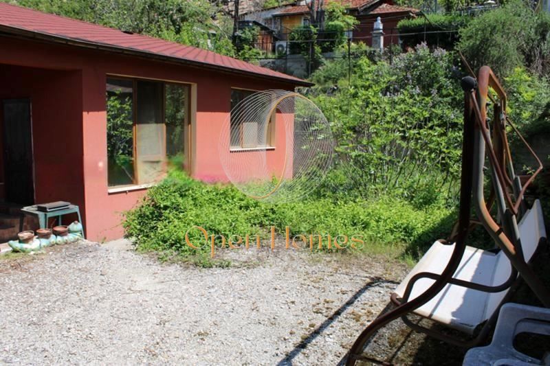 Продава се Къща в Пловдив, Център - 77 кв.м за 3234 €/кв.м - Снимка #12