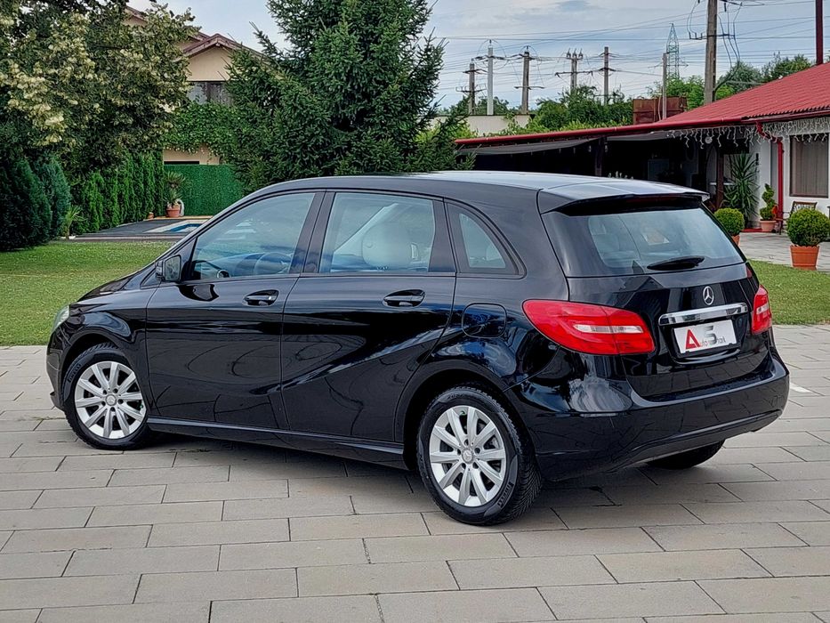 MERCEDES-BENZ B-Class 2013 — imagine 3
