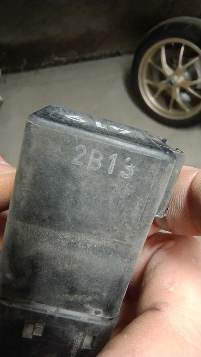 Реле вентилатор VW FORD SEAT YM218C616AA  ,  7M5919506