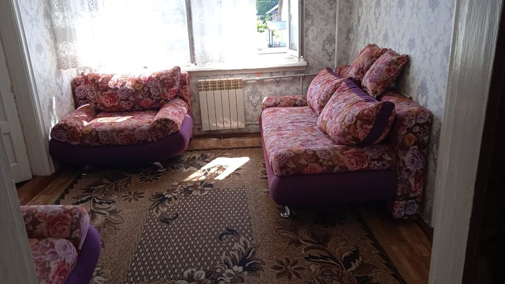 диван и 2 кресла