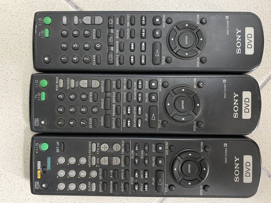 Telecomenzi Sony RM d117 si Philips JVC Sharp Panasonic DVD audio