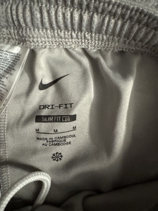 Тениски и къси панталони nike и jordan
