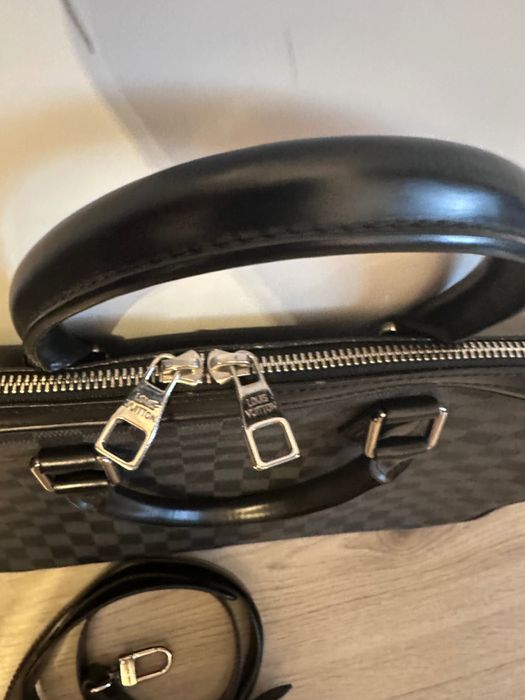 Louis Vuitton оригинална чанта за документи и лаптоп