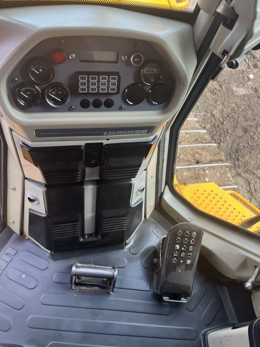 Buldozer LIEBHERR 734 XL