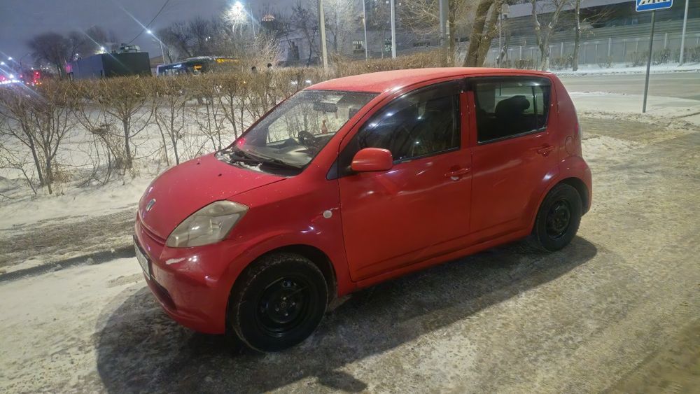Toyota Passo 2005 год автомат как тойота ярис один в один
