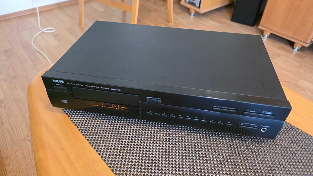 CDPlayer Yamaha CDX-490