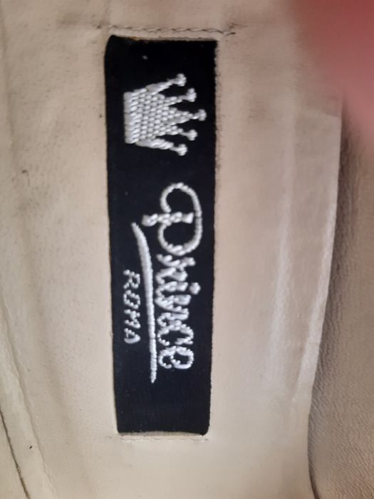 Pantofi din piele întoarsă, negri,măsura 35, italienești, toc de 9.