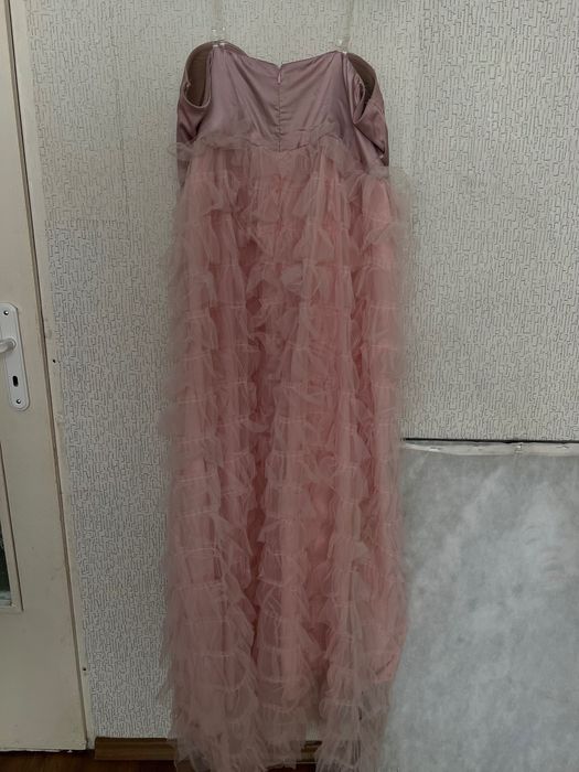 Розова официална рокля XXXL 50 тюл елегантна носена 1 път