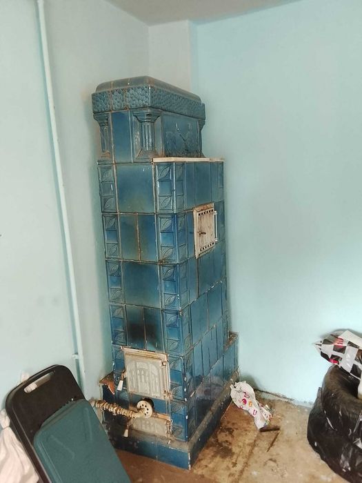 Sobă teracotă albastră vintage