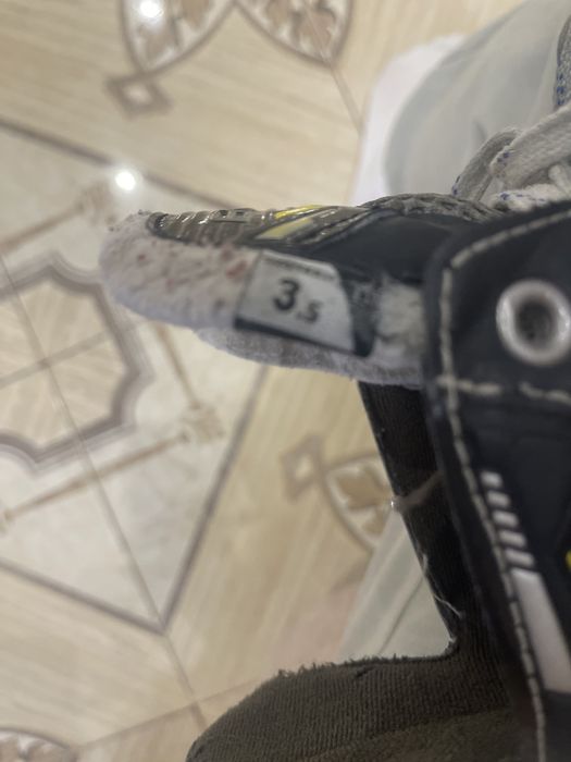 Продам коньки M 1