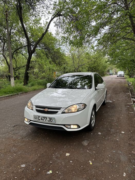 Gentra Jentra 67.000 probeg