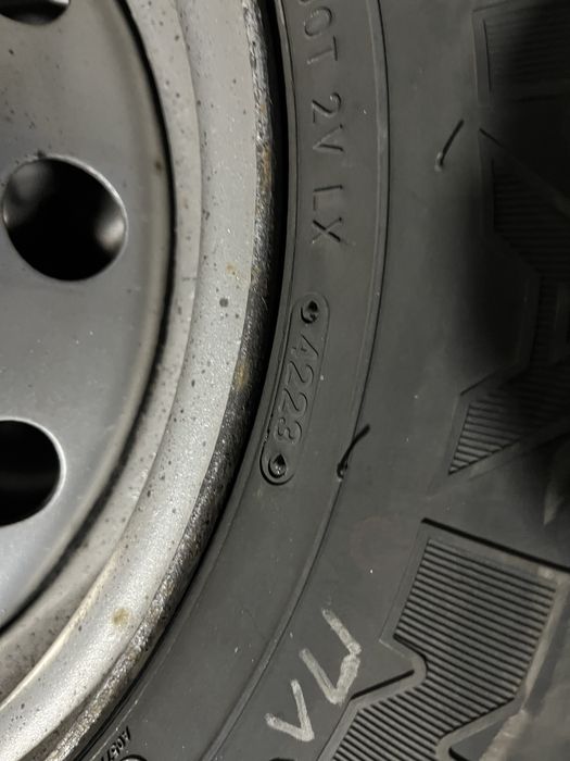 Резина с дисками