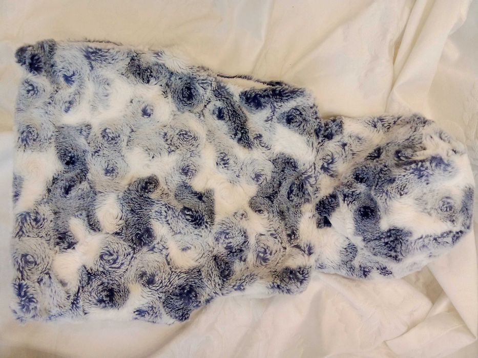 Елеци за момиче 4-5г.- 8 лв./бр.