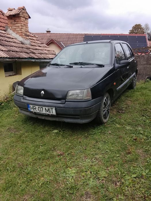 Renault Clio 1995 benzină, 431 € — imagine 2