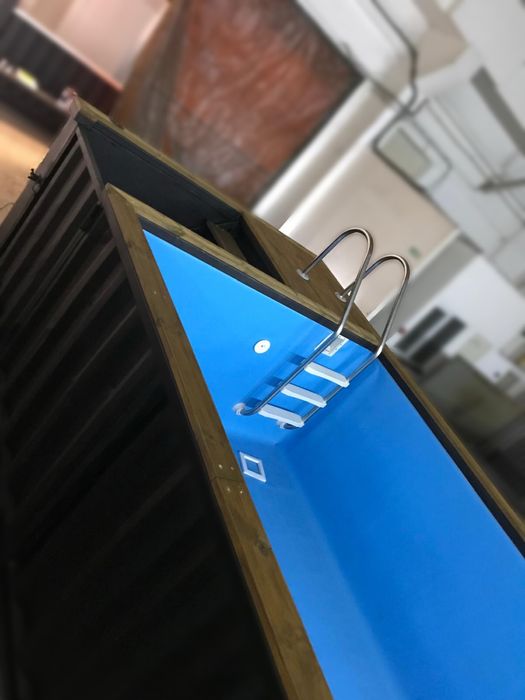 Piscina modulara din container maritim