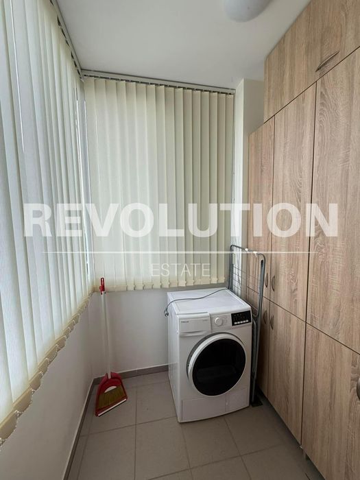 Двустаен апартамент  в гр.Варна, Цветен квартал!