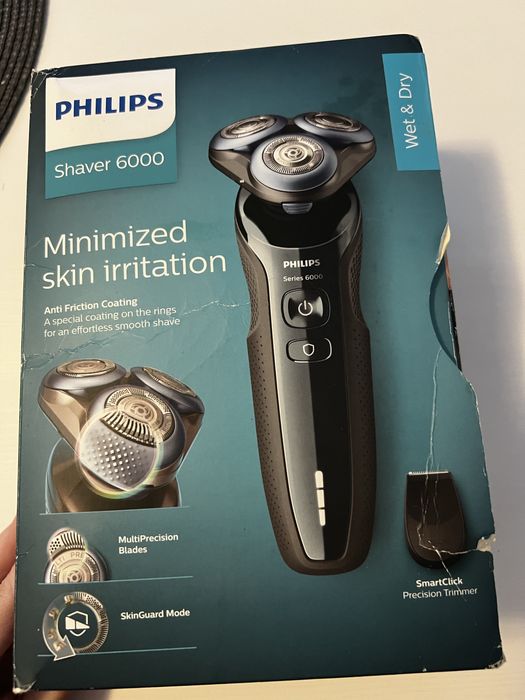 Aparat de ras philips shaver 6000
