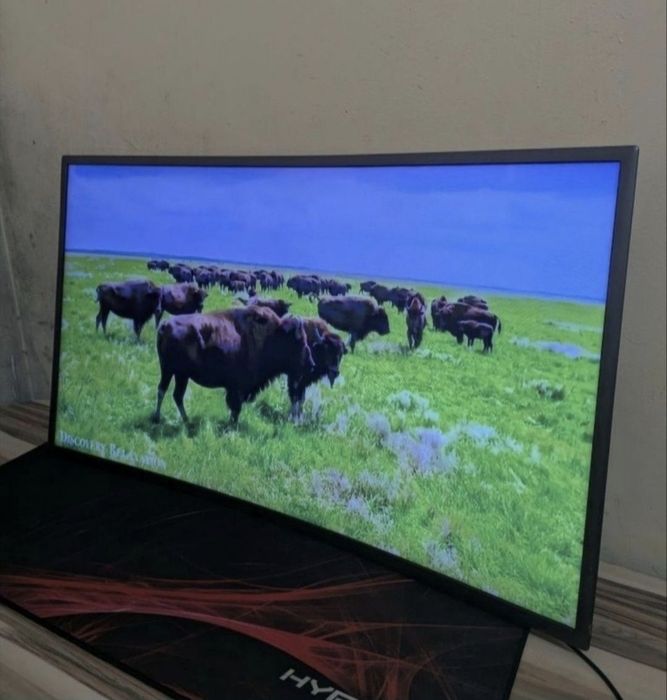 Samsung Smart TV Ultra HD 102см