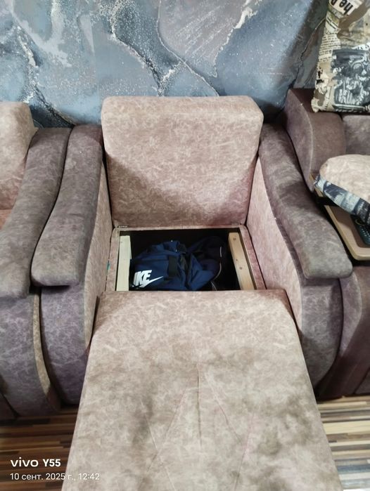 Продам 2 кресла за 10тыс