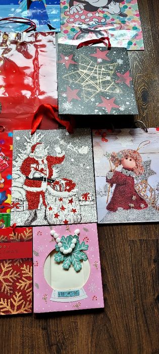 Подаръчни празнични коледни торбички