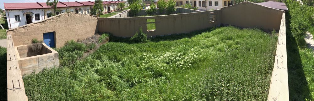 Катеж уй сотилади срочно